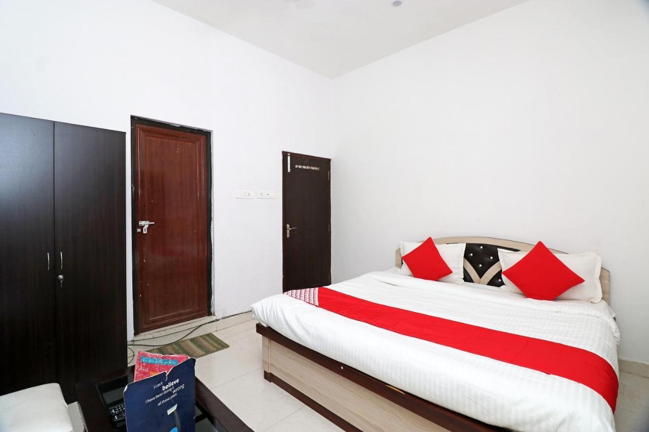 Oyo 24572 Express Inn Lucknow Dış mekan fotoğraf