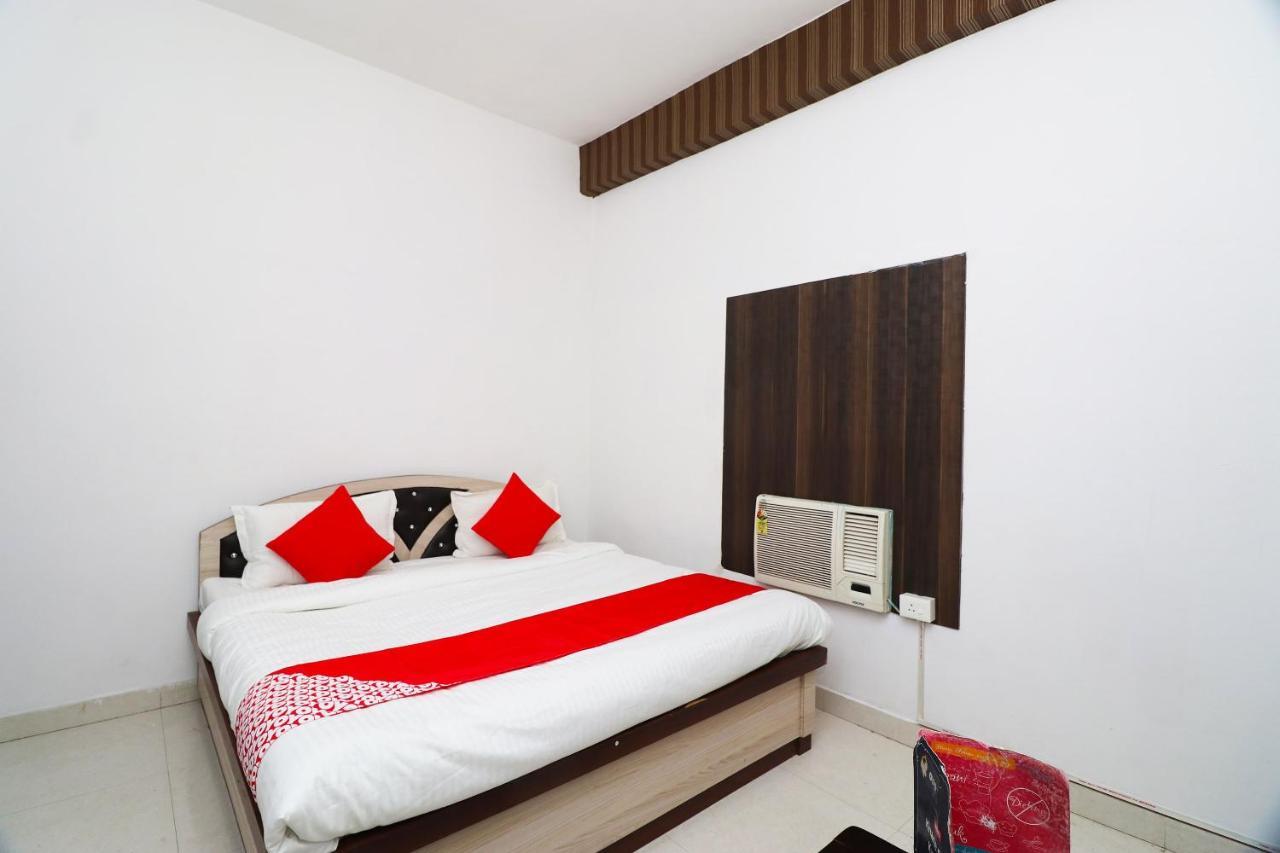 Oyo 24572 Express Inn Lucknow Dış mekan fotoğraf