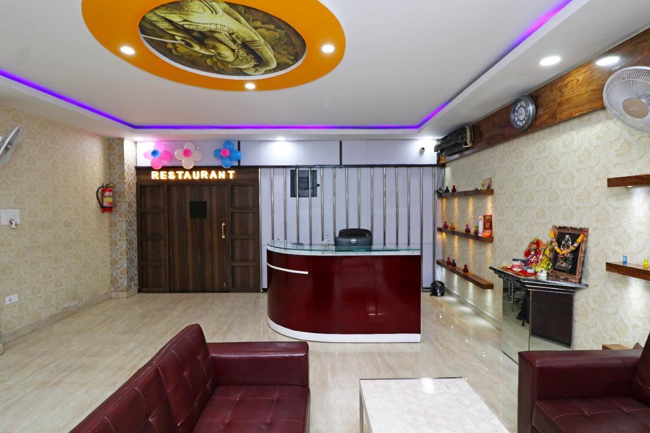 Oyo 24572 Express Inn Lucknow Dış mekan fotoğraf