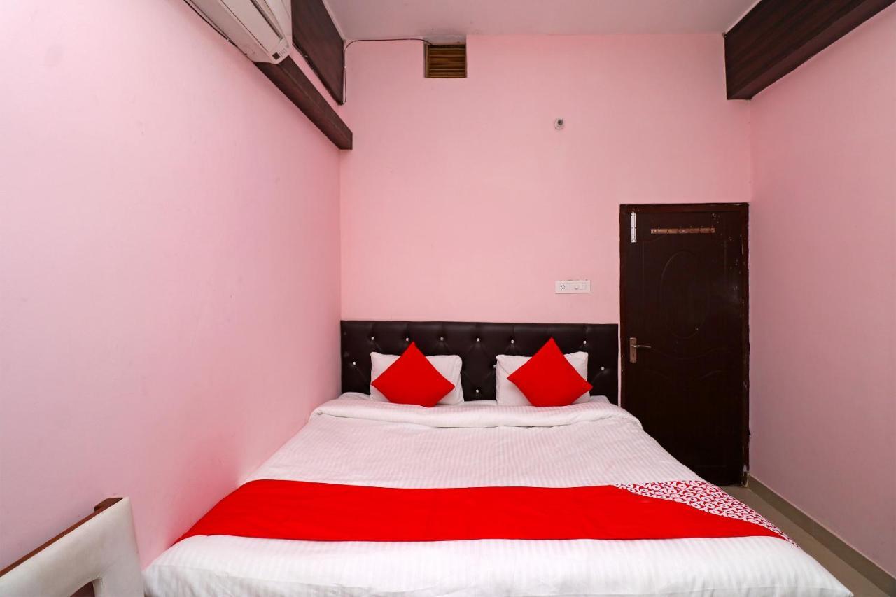 Oyo 24572 Express Inn Lucknow Dış mekan fotoğraf