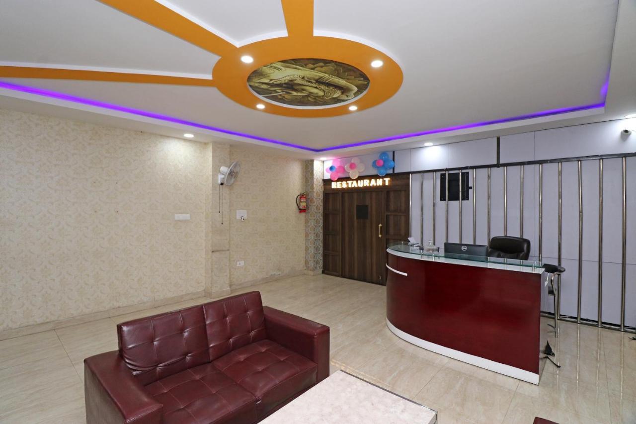 Oyo 24572 Express Inn Lucknow Dış mekan fotoğraf